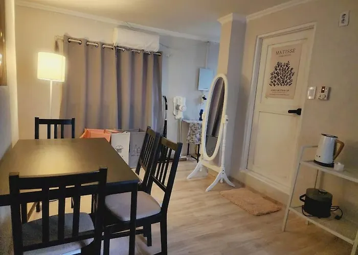Cheongnyangni 4beds 2rooms 1lounge Appartamento Seul